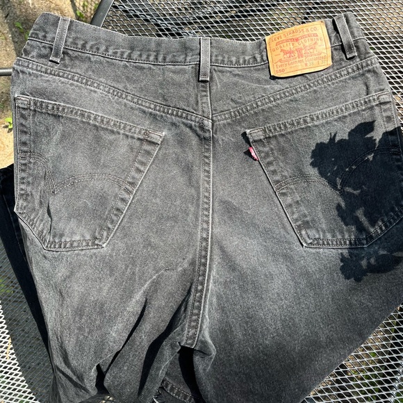 1999 Black Levi’s 550 Jeans - Picture 7 of 14